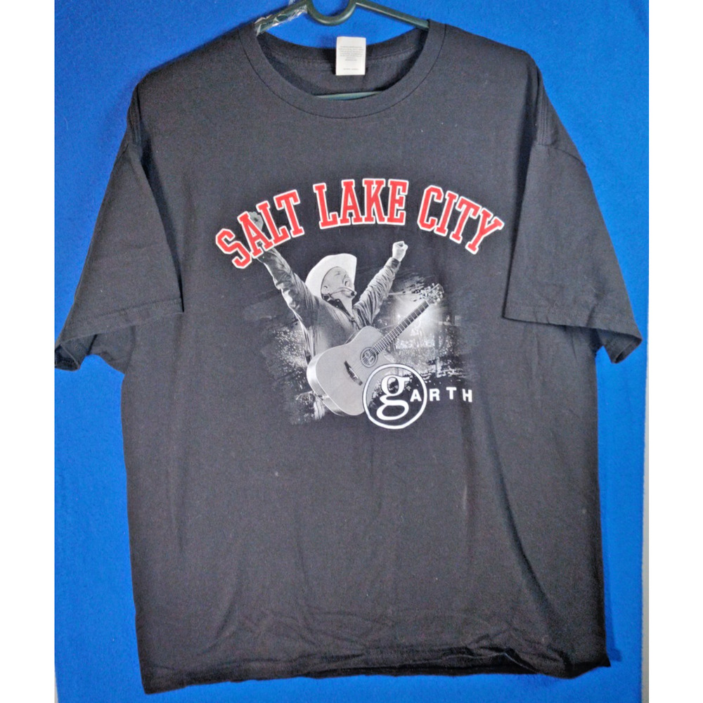 Garth Brooks Stadium Tour Black Graphic Country Music T Shirt XL